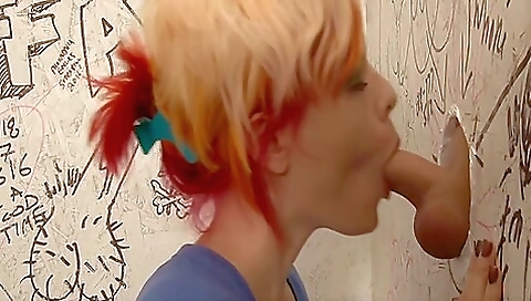 Busty trans slut gets her pussy stretched by a deepthroat