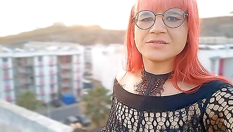 Latina gets her ass fucked on the roof in homemade video