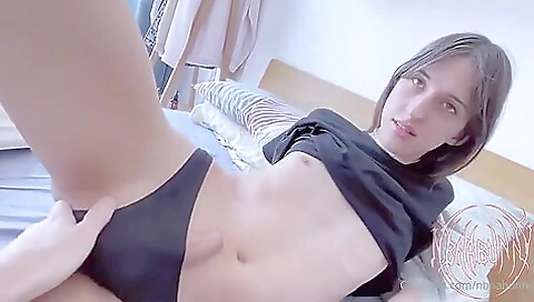 Brunette gets a nice handjob and then gets a cumshot on her face